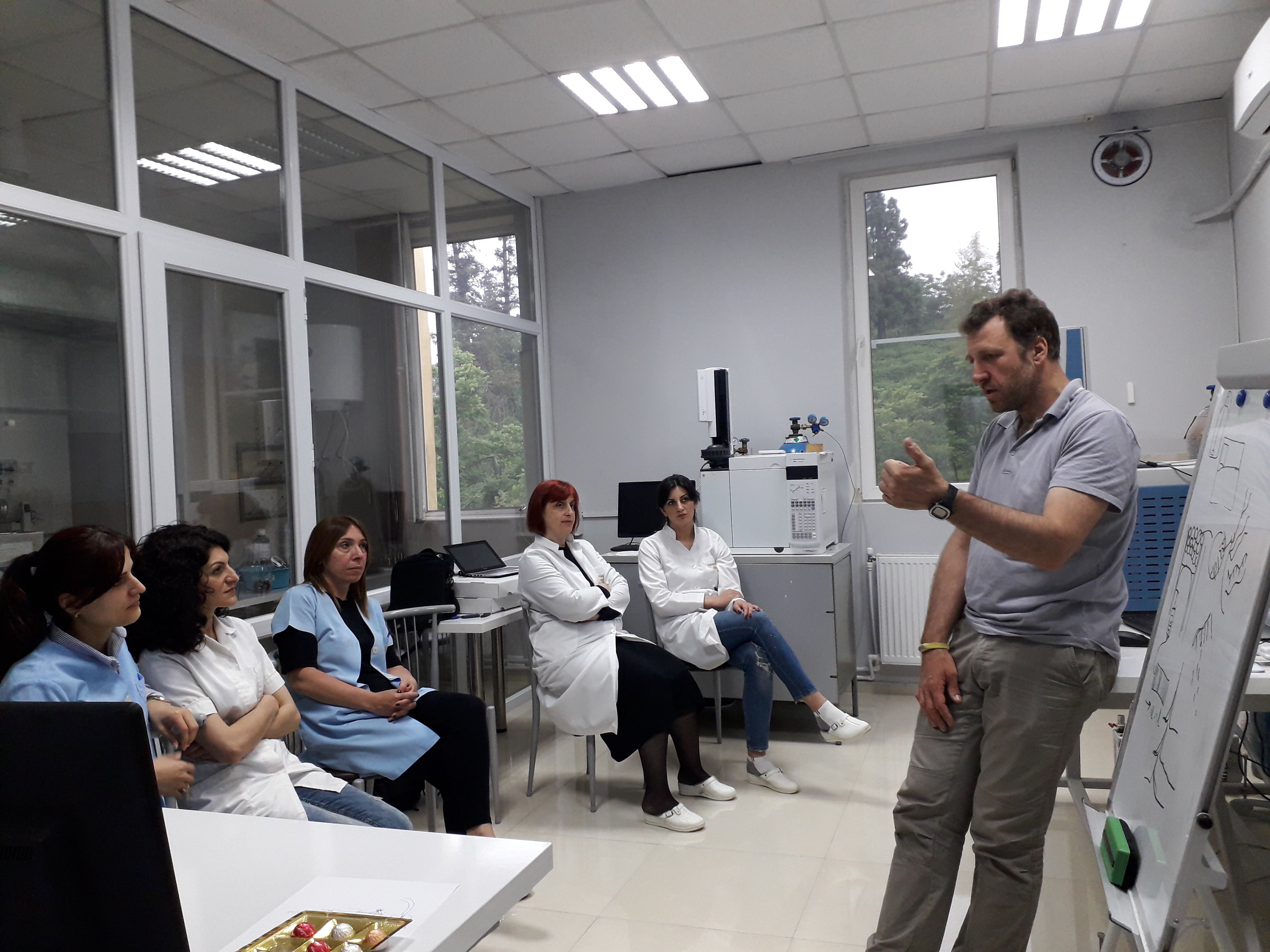 ტრენინგი თემებზე: ,,მიკოტოქსინების კვლევა მარცვლეულსა და თხილში